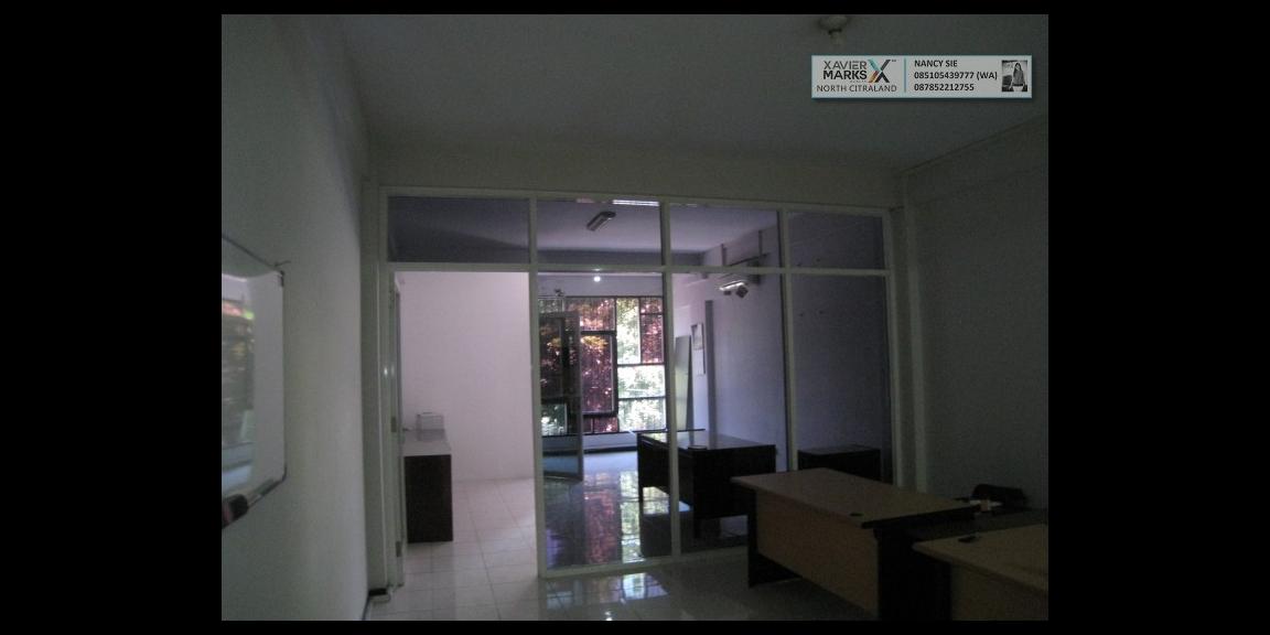 Ruko Icon 21 MERR, Surabaya - Hadap Jalan Raya, 4 Lantai, Siap Guna. Ruko Icon 21 MERR, Surabaya - Hadap Jalan Raya, 4 Lantai, Siap Guna.