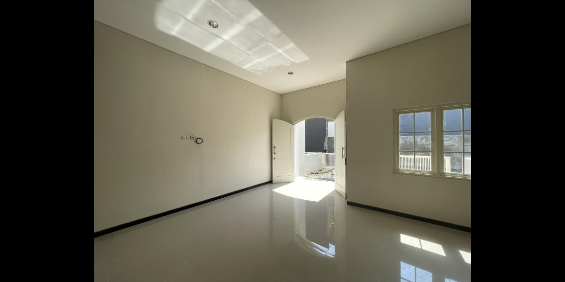 Rumah 2 Lantai Lokasi Strategis di Pandaan Rumah 2 Lantai Lokasi Strategis di Pandaan