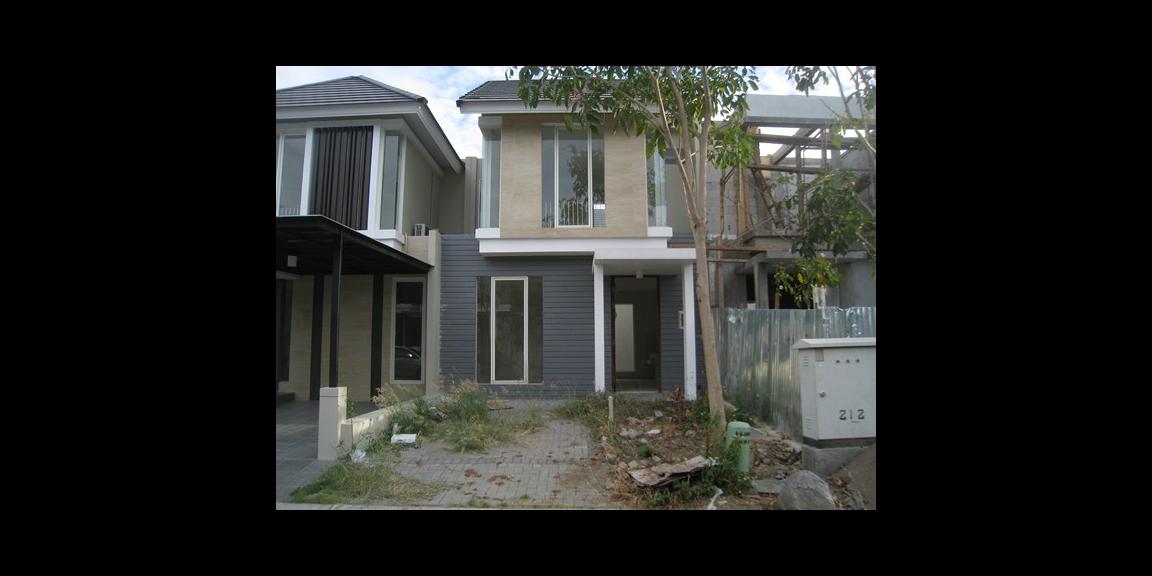 Rumah baru 2 lantai, Citraland North West Park., Pakal, Surabaya. Rumah baru 2 lantai, Citraland North West Park., Pakal, Surabaya.