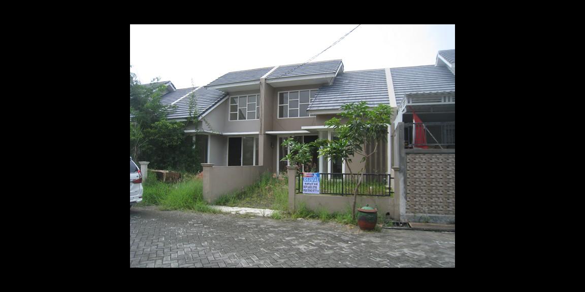 Rumah Cantik Siap Huni Golden Berry Regency, Menganti, Gresik Rumah Cantik Siap Huni Golden Berry Regency, Menganti, Gresik