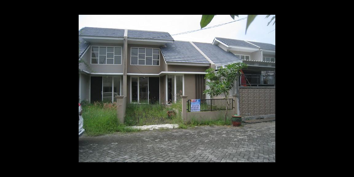 Rumah Cantik Siap Huni Golden Berry Regency, Menganti, Gresik Rumah Cantik Siap Huni Golden Berry Regency, Menganti, Gresik
