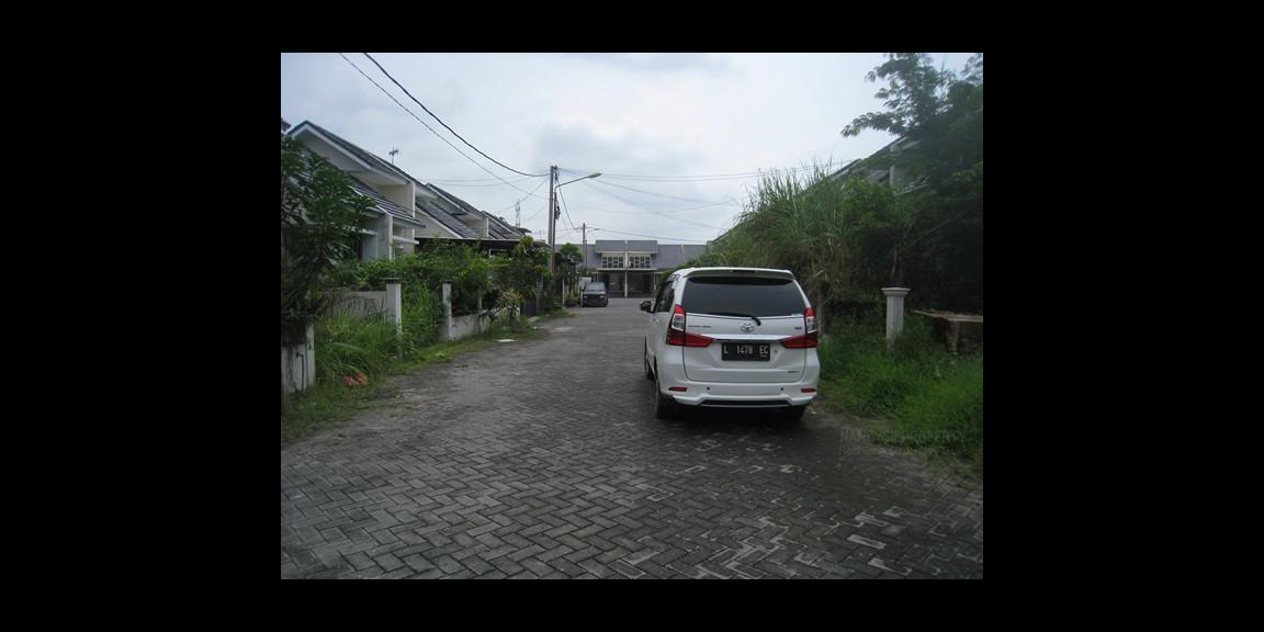 Rumah Cantik Siap Huni Golden Berry Regency, Menganti, Gresik Rumah Cantik Siap Huni Golden Berry Regency, Menganti, Gresik