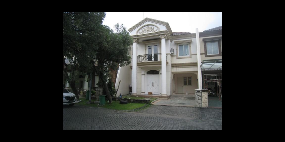 Rumah Menawan dan Siaphuni di Wisata Bukit Mas - Rome, Lidah Wetan, Surabaya. Rumah Menawan dan Siaphuni di Wisata Bukit Mas - Rome, Lidah Wetan, Surabaya.