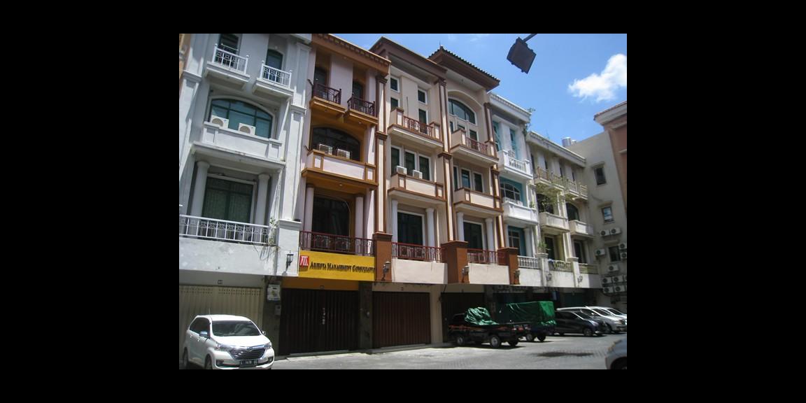 Ruko Strategis Siap Usaha, 2 Ruko Jadi 1, Ruko Sentra Fortuna - Surabaya. Ruko Strategis Siap Usaha, 2 Ruko Jadi 1, Ruko Sentra Fortuna - Surabaya.