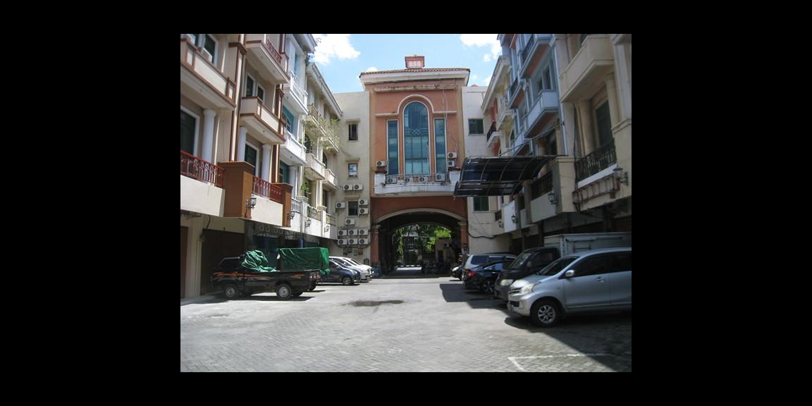 Ruko Strategis Siap Usaha, 2 Ruko Jadi 1, Ruko Sentra Fortuna - Surabaya. Ruko Strategis Siap Usaha, 2 Ruko Jadi 1, Ruko Sentra Fortuna - Surabaya.