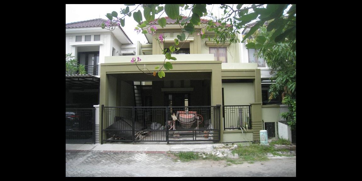Rumah Central Park A.Yani Regency, Ketintang, Surabaya. Rumah Central Park A.Yani Regency, Ketintang, Surabaya.