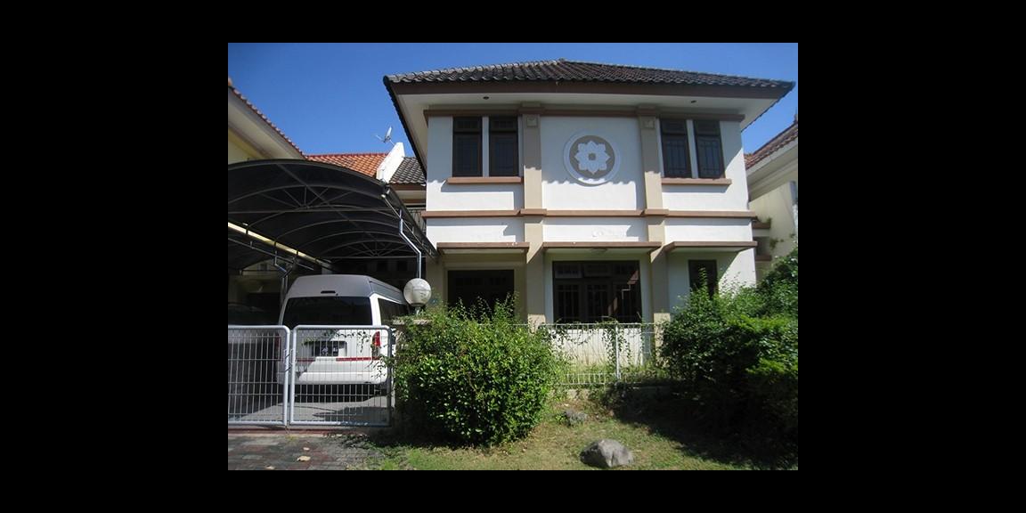 Rumah Furnished di Vila Bukit Indah, Pakuwon Indah, Surabaya Rumah Furnished di Vila Bukit Indah, Pakuwon Indah, Surabaya