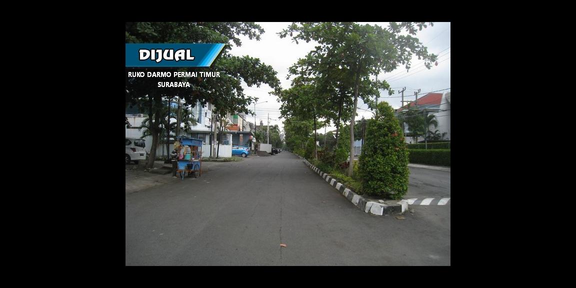 Ruko Raya Darmo Permai Timur, Surabaya - Strategis, Parkir Luas. Ruko Raya Darmo Permai Timur, Surabaya - Strategis, Parkir Luas.