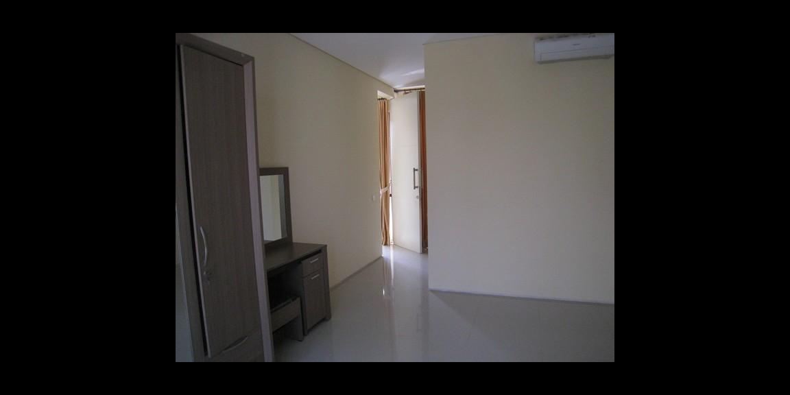 Butuh Uang Rumah SHM di Citraland Taman Puspa Raya, Surabaya Butuh Uang Rumah SHM di Citraland Taman Puspa Raya, Surabaya