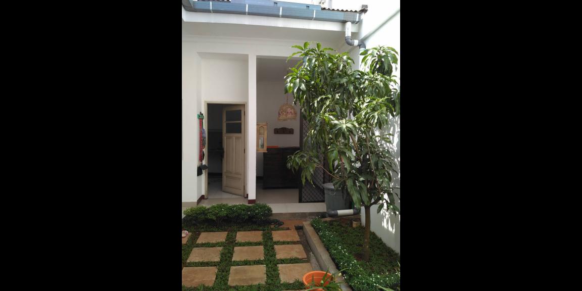 RUKO ISTIMEWA DENGAN LOKASI SANGAT STRATEGIS DI KOTA BEKASI RUKO ISTIMEWA DENGAN LOKASI SANGAT STRATEGIS DI KOTA BEKASI