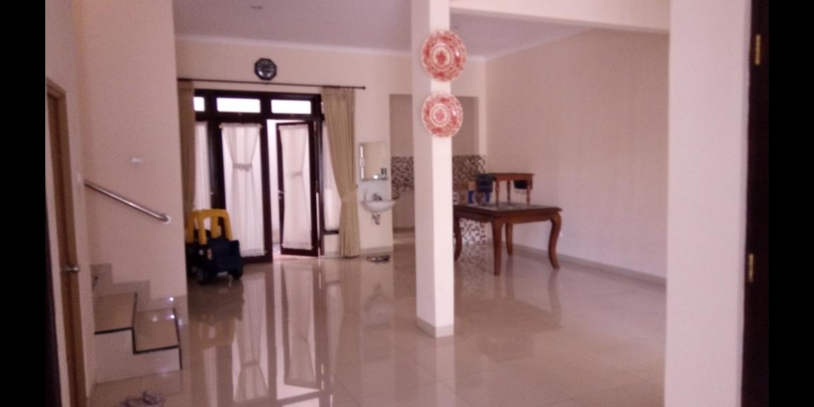 Dijual Rumah Baru 2 Lantai dekat akses MRT Busway KRL Dijual Rumah Baru 2 Lantai dekat akses MRT Busway KRL