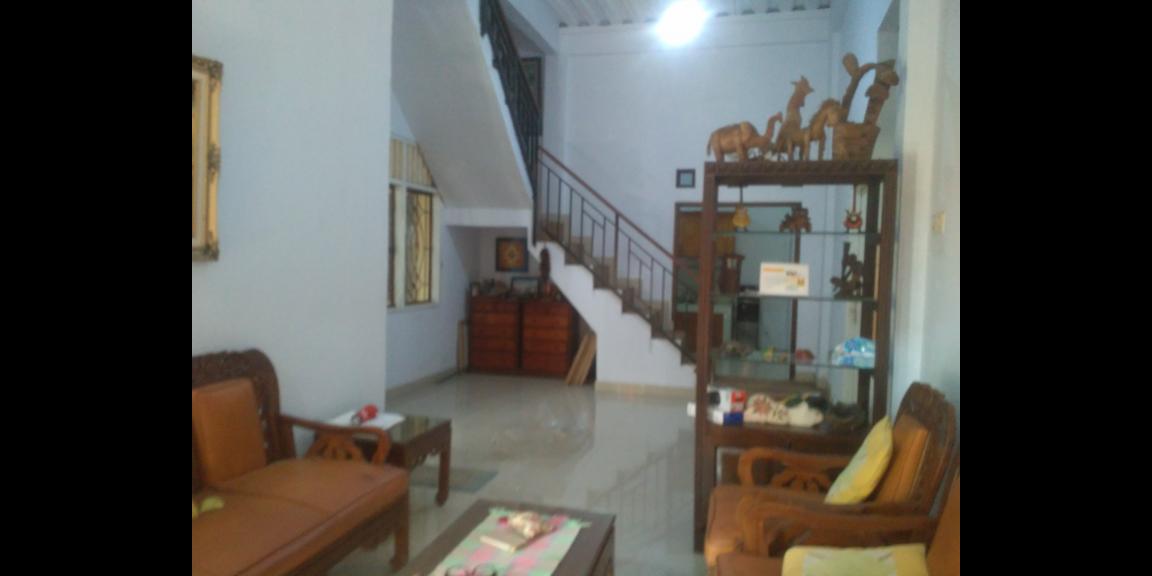 Dikontrakan Rumah 2LT Taman Aster Cibitung Cikarang Barat Bekasi Dikontrakan Rumah 2LT Taman Aster Cibitung Cikarang Barat Bekasi