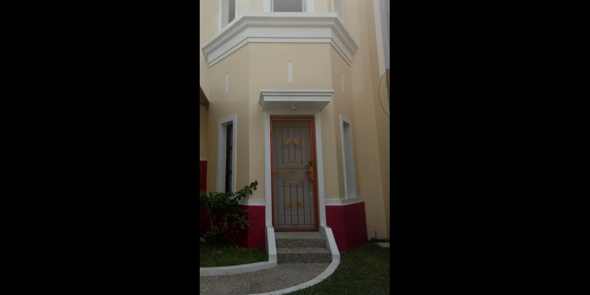 House for Rent, Furnish Furniture, lokasi depan TranStudio Cibubur, hub. 08128415018 House for Rent, Furnish Furniture, lokasi depan TranStudio Cibubur, hub. 08128415018