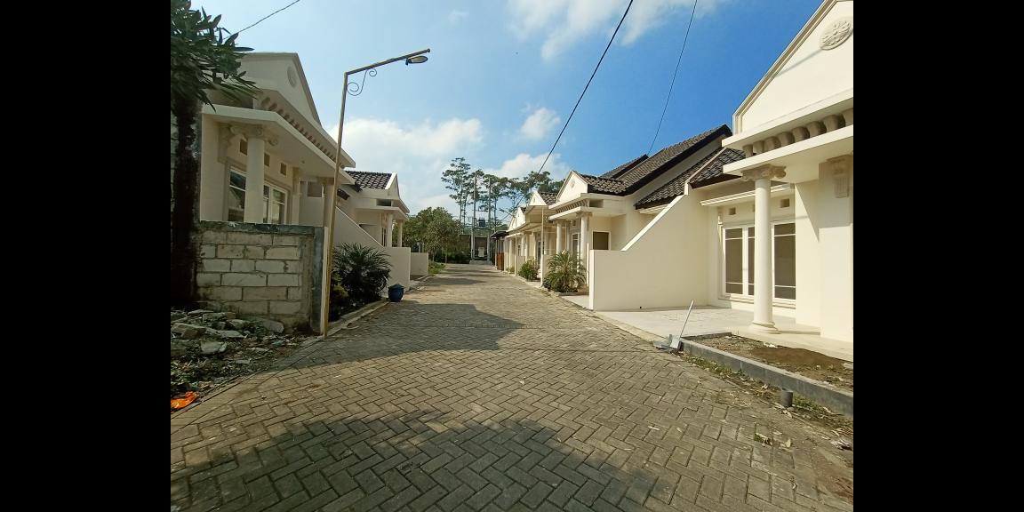 rumah mewah dekat exit tol malang karanglo dp hanya 26 juta free semua pajak rumah mewah dekat exit tol malang karanglo dp hanya 26 juta free semua pajak