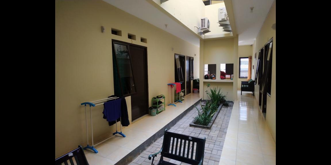 Terima kost harian mingguan dan bulanan unt Putra Pasutri NON AC daerah Cimanggis Depok Terima kost harian mingguan dan bulanan unt Putra Pasutri NON AC daerah Cimanggis Depok