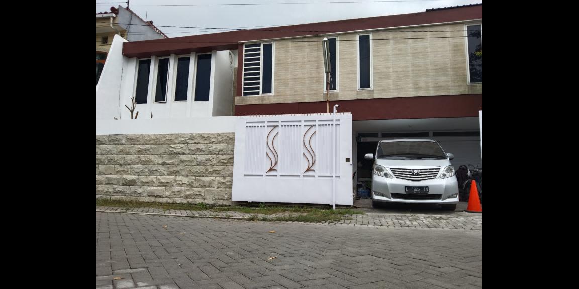 RUMAH DIJUAL JEMURSARI UTARA Surabaya RUMAH DIJUAL JEMURSARI UTARA Surabaya