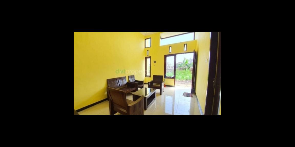 Rumah Termurah di Kota Batu type 50/73m², 300jt siap huni, free all pajak. Rumah dg view pegunungan dan udara dingin kota batu, dg lokasi strategis sebagai hunian atau investasi menggiurkan masa depan di kota wisata Premium Kota Batu Rumah Termurah di Kota Batu type 50/73m², 300jt siap huni, free all pajak. Rumah dg view pegunungan dan udara dingin kota batu, dg lokasi strategis sebagai hunian atau investasi menggiurkan masa depan di kota wisata Premium Kota Batu