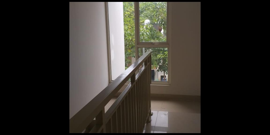 Rumah dijual di Arteri Tarumanagara Karawang Rumah dijual di Arteri Tarumanagara Karawang