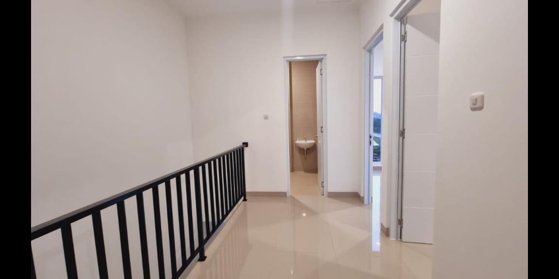 2 lt, townhouse mewah di lokasi strategis di cireundeu 2 lt, townhouse mewah di lokasi strategis di cireundeu