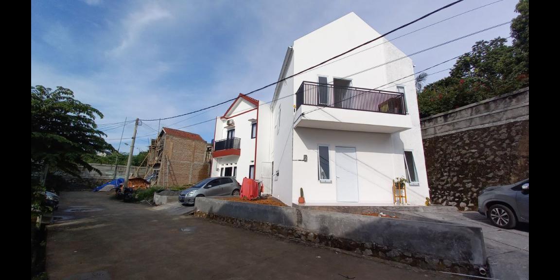 Hunian cantik 2 lt di lokasi pondok pucung free biaya2. Hunian cantik 2 lt di lokasi pondok pucung free biaya2.