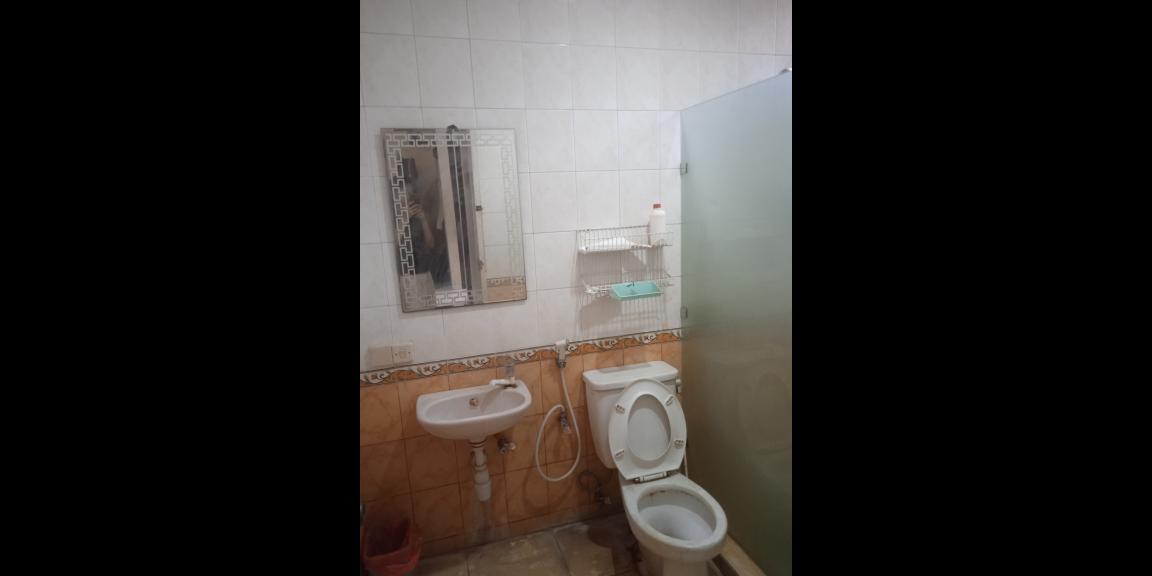 Rumah dijual 3 menit ke Tol Karang Tengah Rumah dijual 3 menit ke Tol Karang Tengah