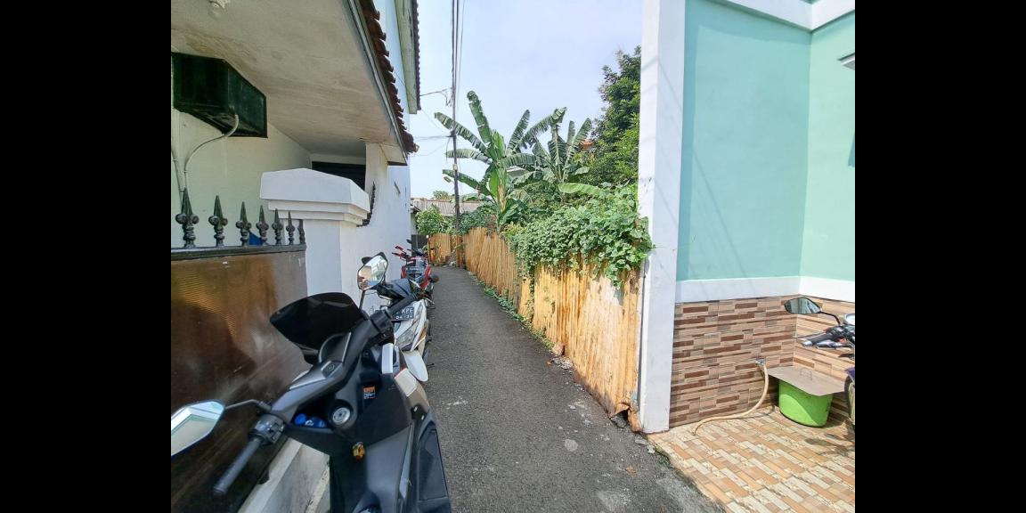 Rumah dijual akses motor Pondok Bambu Duren Sawit Jakarta Timur Rumah dijual akses motor Pondok Bambu Duren Sawit Jakarta Timur
