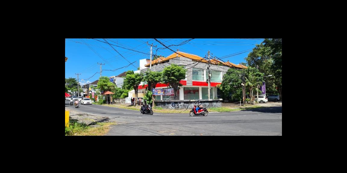 Ruko 2,5 Lantai di Jl. Merdeka Renon, Denpasar Bali Ruko 2,5 Lantai di Jl. Merdeka Renon, Denpasar Bali