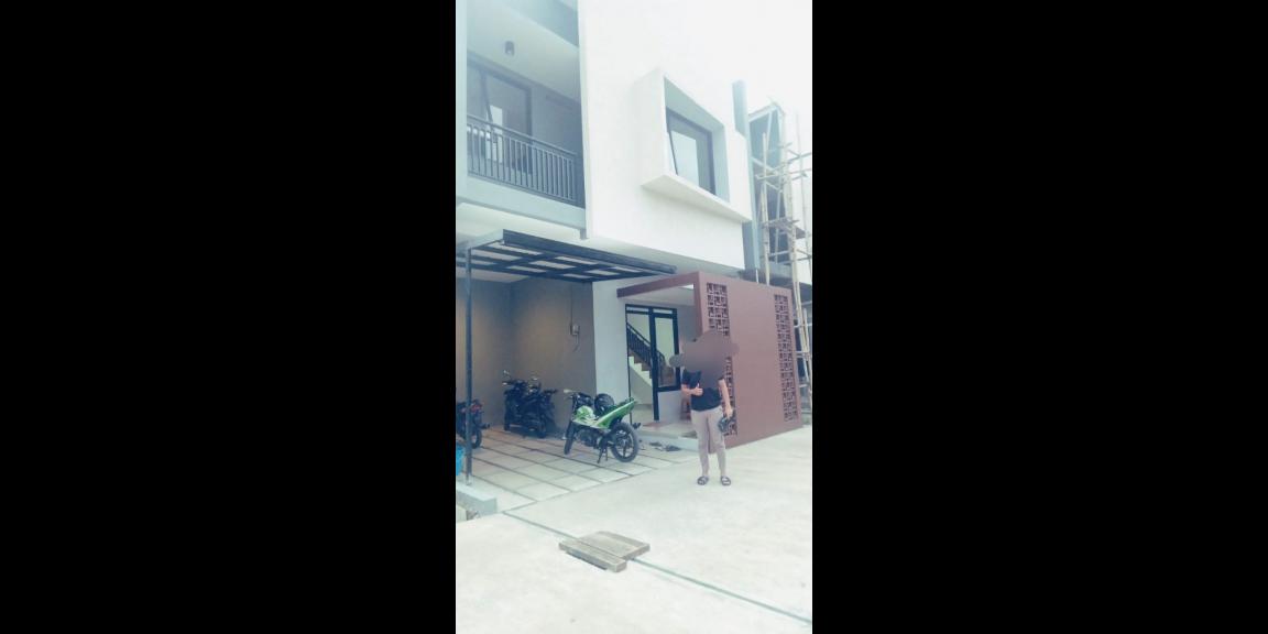 Rumah 2lantai termurah terdekat akses tol Jatiasih Bekasi Rumah 2lantai termurah terdekat akses tol Jatiasih Bekasi