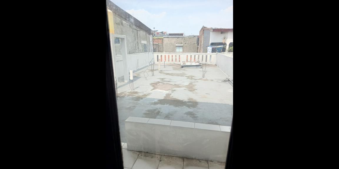 Dijual Rumah Kokoh di Otista, Jakarta Timur Dijual Rumah Kokoh di Otista, Jakarta Timur