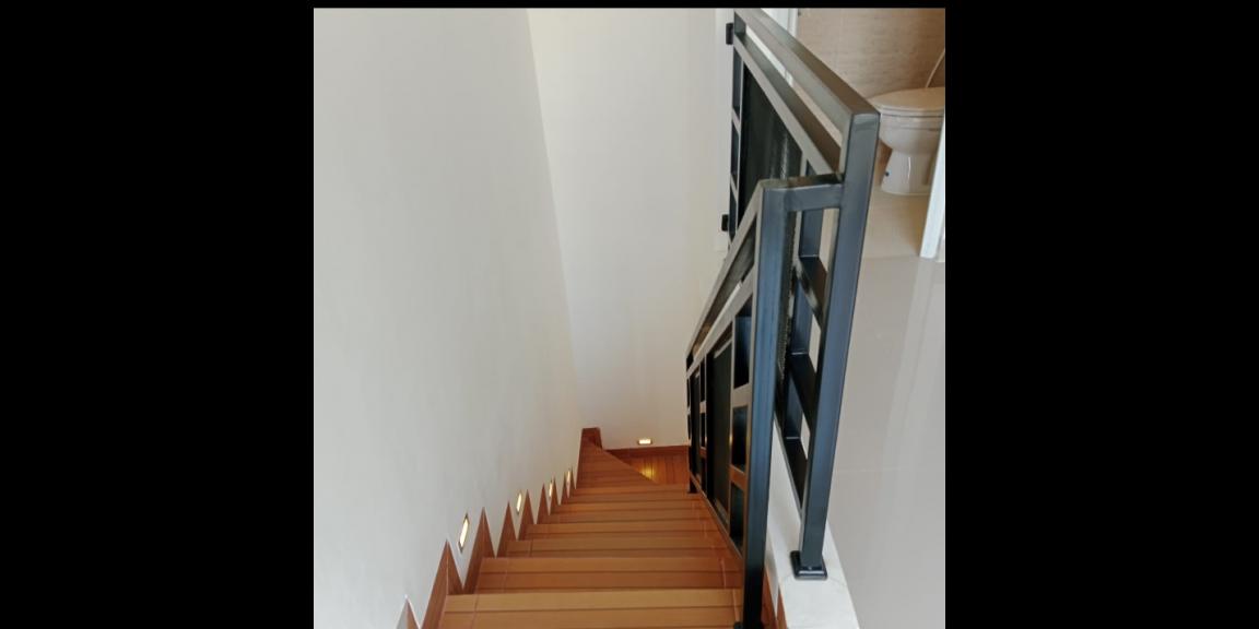 Di Pasarkan Rumah Minimalis 2 Lantai Dekat Stasiun Sudimara Di Pasarkan Rumah Minimalis 2 Lantai Dekat Stasiun Sudimara