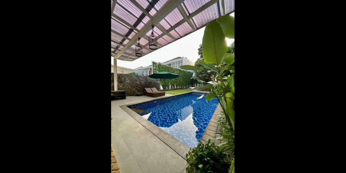 Rumah mewah ada kolam renang Duren Tiga Pancoran Jakarta Selatan Rumah mewah ada kolam renang Duren Tiga Pancoran Jakarta Selatan