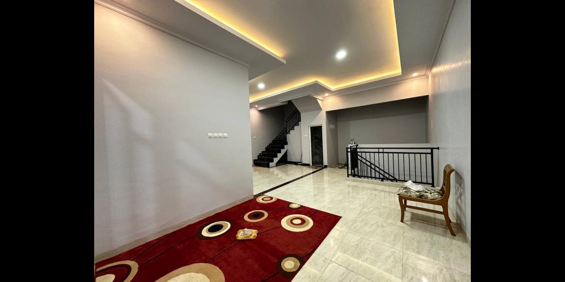 Rumah 3lantai Cilangkap Jakarta Timur dekat Raya Cipayung Rumah 3lantai Cilangkap Jakarta Timur dekat Raya Cipayung