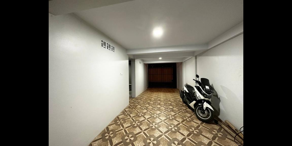 Rumah 3lantai Cilangkap Jakarta Timur dekat Raya Cipayung Rumah 3lantai Cilangkap Jakarta Timur dekat Raya Cipayung