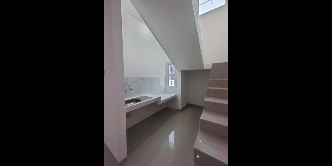 Dijual rumah baru hook Pondok Kelapa Jakarta Timur Dijual rumah baru hook Pondok Kelapa Jakarta Timur