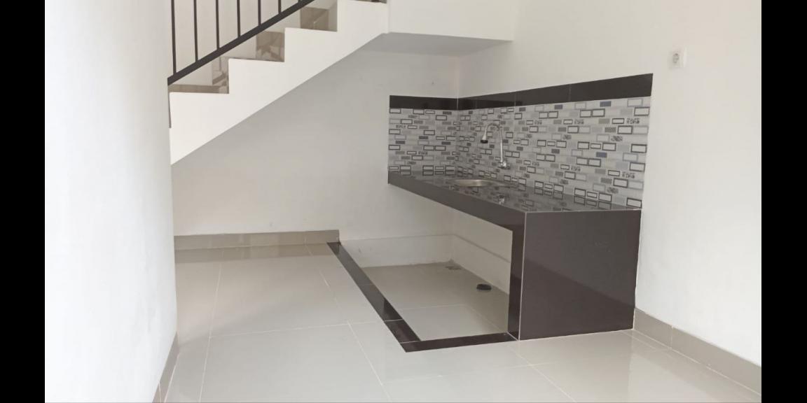 Rumah 2lantai Lubang Buaya Jakarta Timur dekat Raya Pondok Gede  Rumah 2lantai Lubang Buaya Jakarta Timur dekat Raya Pondok Gede