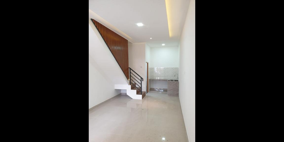 Rumah 2lantai strategis Salemba Jakarta Pusat  Rumah 2lantai strategis Salemba Jakarta Pusat