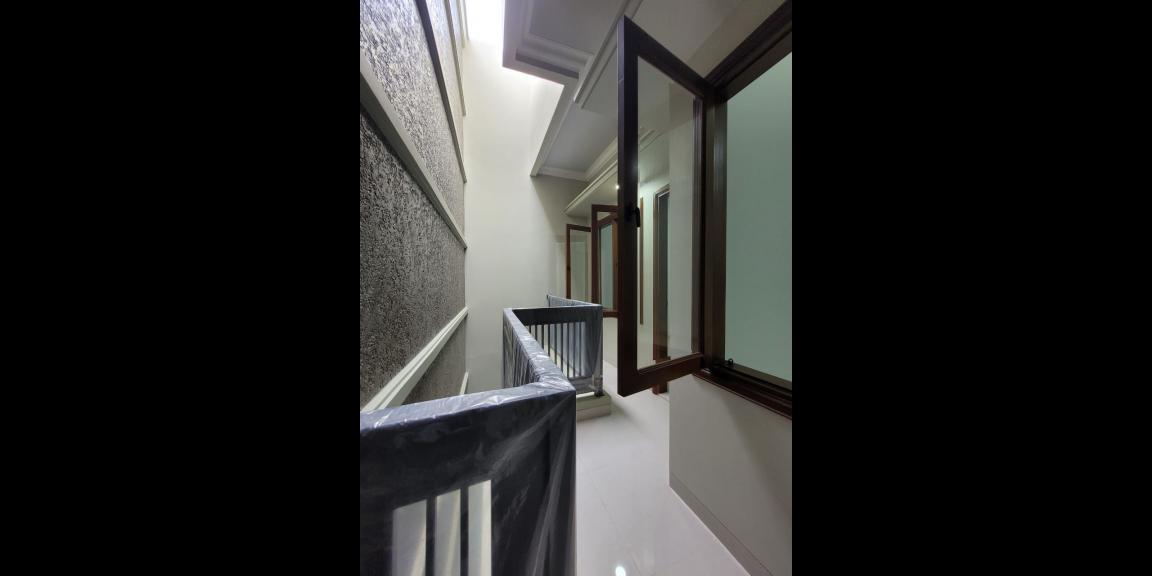 Elegan nan Mevvah Rumah baru 2,5lt Duren Sawit Jakarta Timur  Elegan nan Mevvah Rumah baru 2,5lt Duren Sawit Jakarta Timur