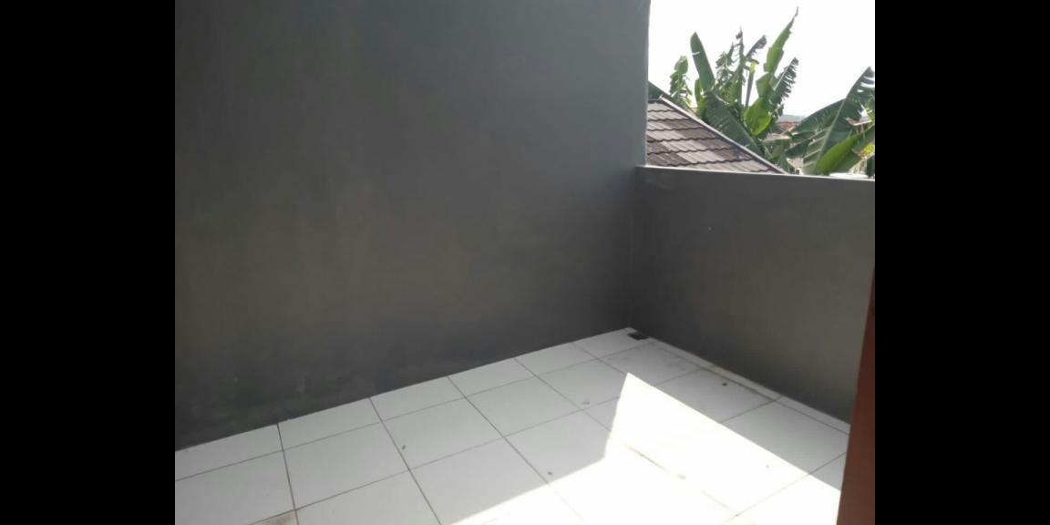 Rumah baru kampung siaphuni Sawangan Depok  Rumah baru kampung siaphuni Sawangan Depok