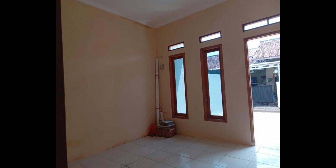 Rumah baru kampung siaphuni Sawangan Depok  Rumah baru kampung siaphuni Sawangan Depok