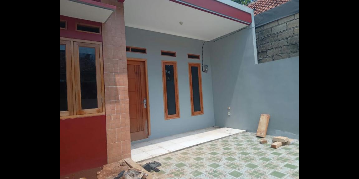 Rumah baru kampung siaphuni Sawangan Depok  Rumah baru kampung siaphuni Sawangan Depok