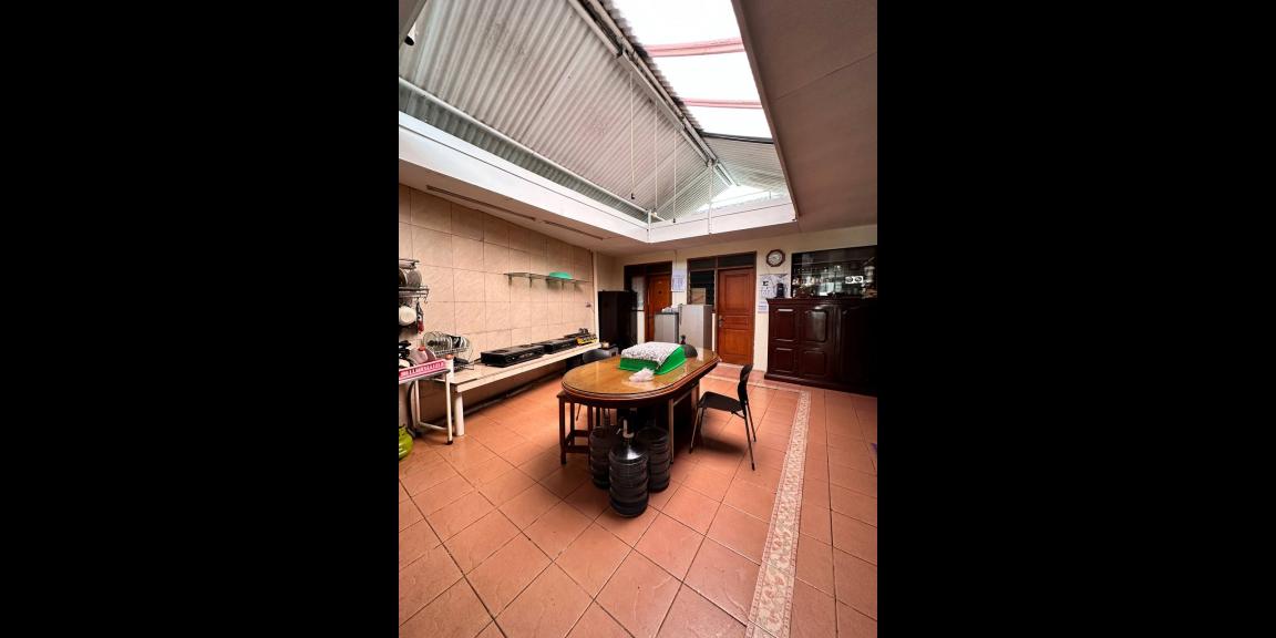 Rumah second tanah hook luas Cempaka Putih Jakarta Pusat  Rumah second tanah hook luas Cempaka Putih Jakarta Pusat