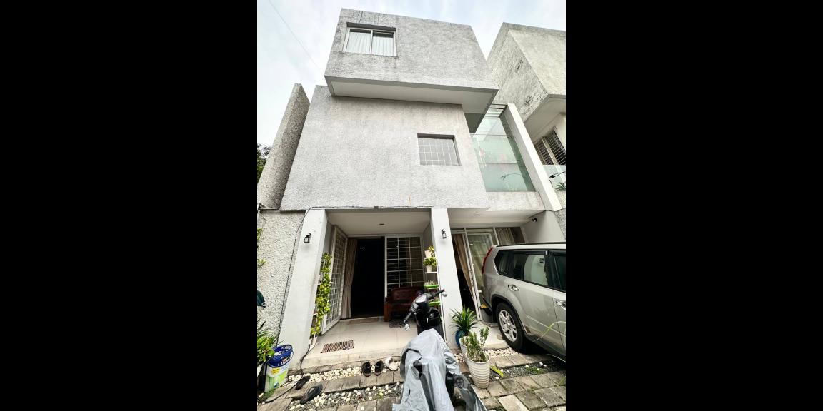 Rumah dijual Mampang Prapatan Jakarta Selatan dekat Gatot Subroto Rumah dijual Mampang Prapatan Jakarta Selatan dekat Gatot Subroto