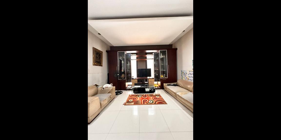 Rumah second dekat stasiun LRT Jatibening Bekasi Rumah second dekat stasiun LRT Jatibening Bekasi