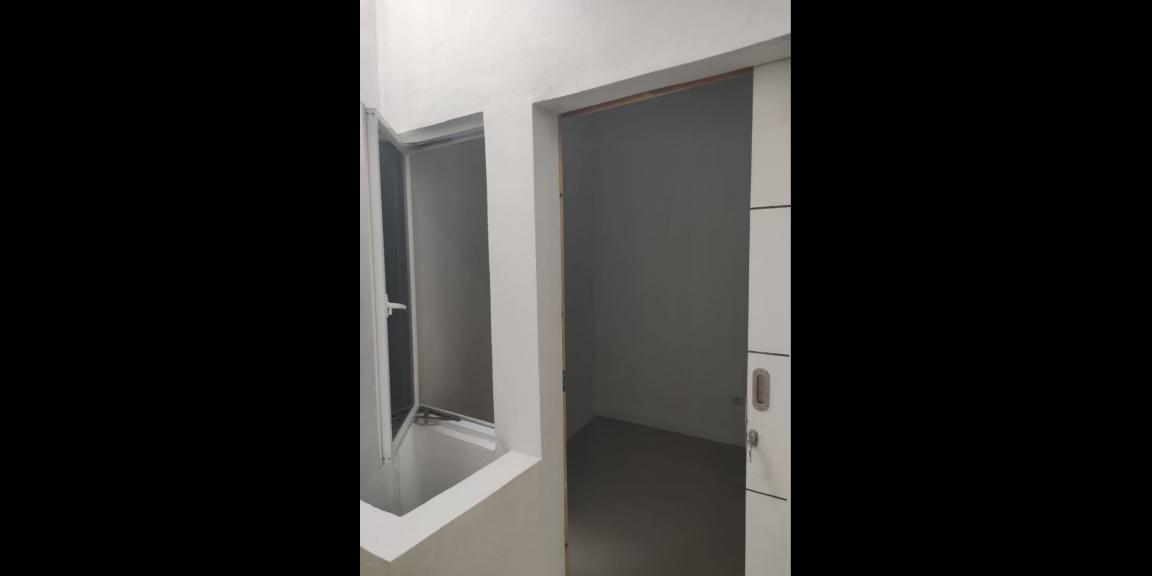 Rumah ready 2lantai dekat Mall Cijantung Jakarta Timur Rumah ready 2lantai dekat Mall Cijantung Jakarta Timur