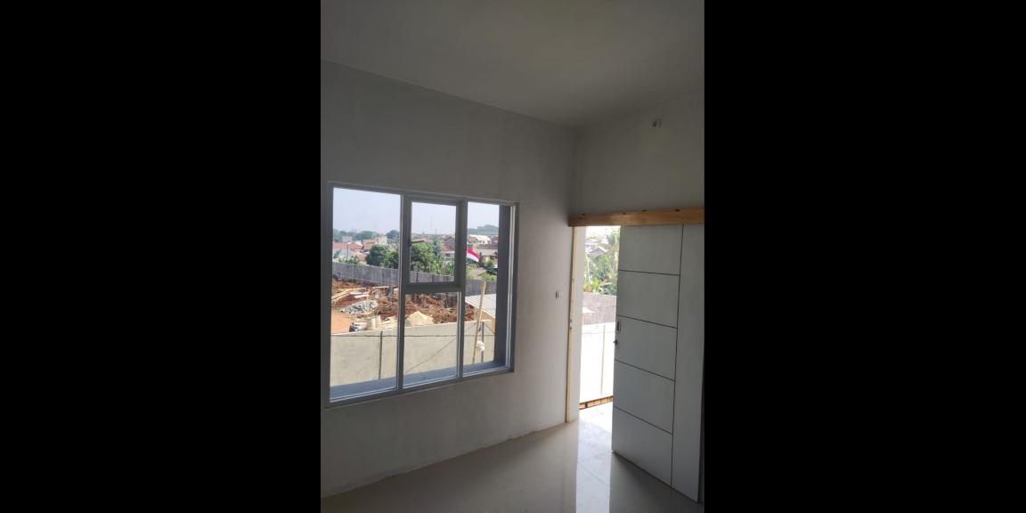 Rumah ready 2lantai dekat Mall Cijantung Jakarta Timur Rumah ready 2lantai dekat Mall Cijantung Jakarta Timur