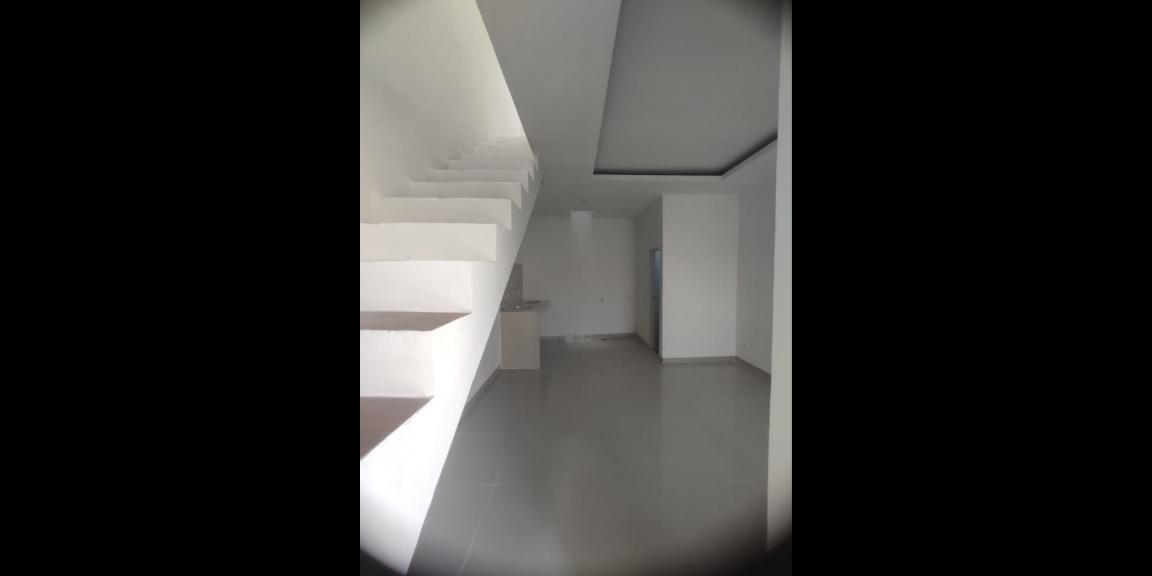 Rumah ready 2lantai dekat Mall Cijantung Jakarta Timur Rumah ready 2lantai dekat Mall Cijantung Jakarta Timur