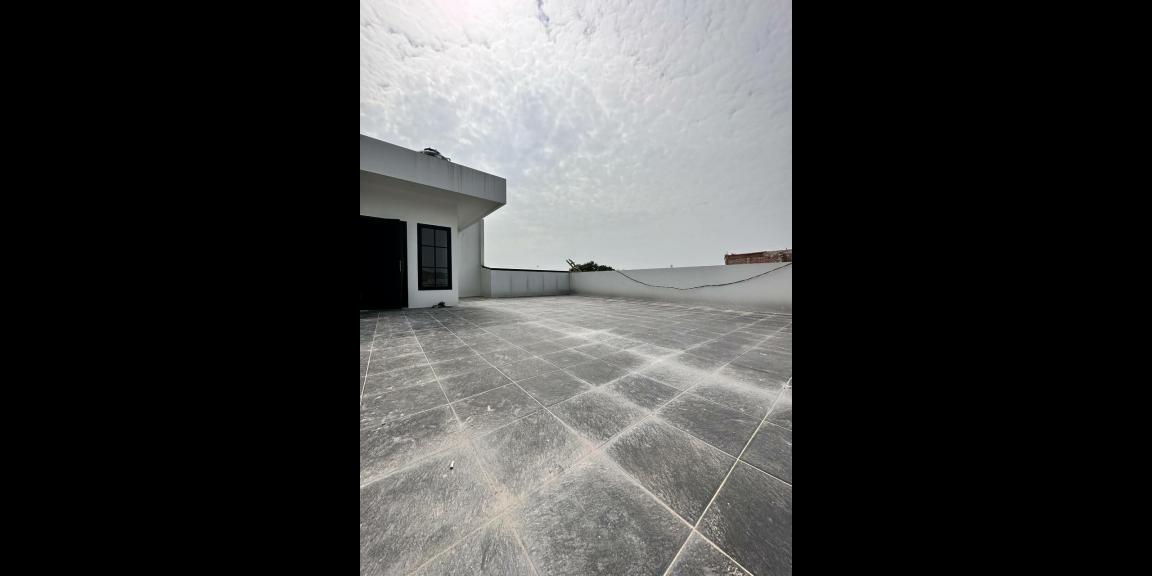 Hunian bergaya klasik modern Kebagusan Jakarta Selatan Hunian bergaya klasik modern Kebagusan Jakarta Selatan