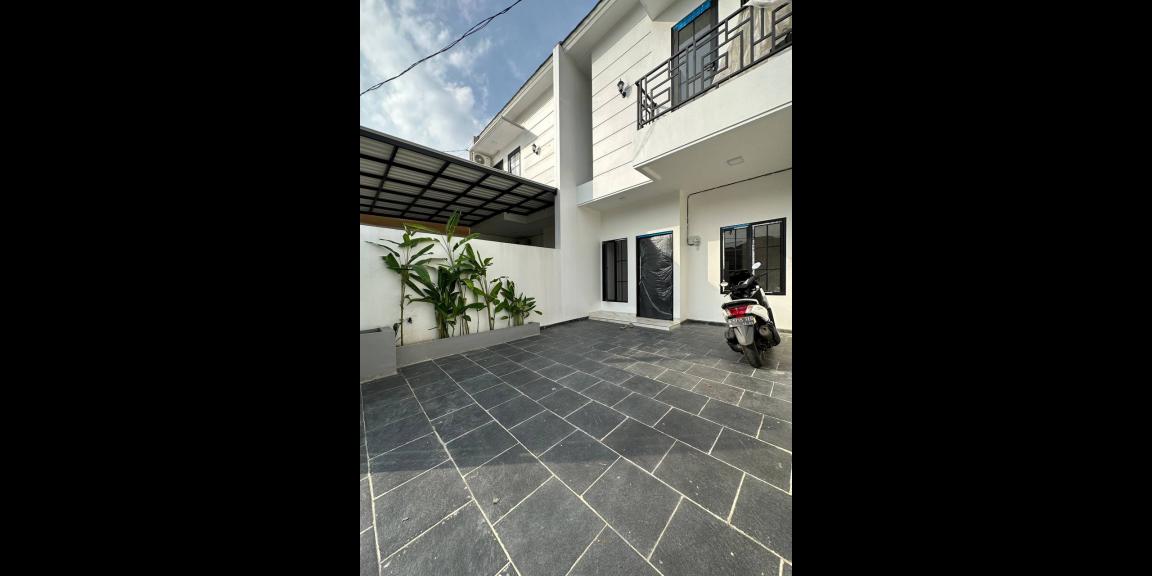 Rumah ready 2lantai Ciracas Jakarta Timur dekat LRT Rumah ready 2lantai Ciracas Jakarta Timur dekat LRT