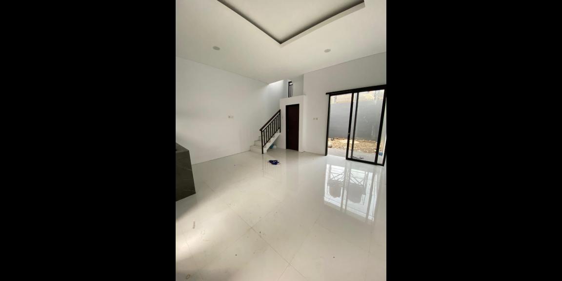 Rumah baru non cluster Jatiwaringin Bekasi dekat tol Rumah baru non cluster Jatiwaringin Bekasi dekat tol