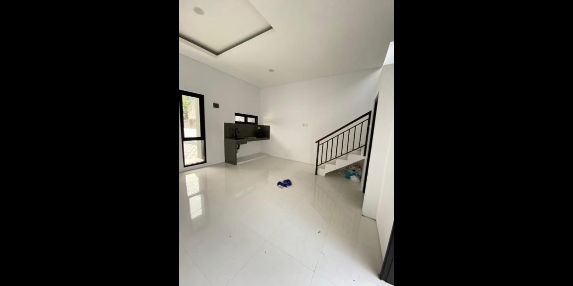 Rumah baru non cluster Jatiwaringin Bekasi dekat tol Rumah baru non cluster Jatiwaringin Bekasi dekat tol